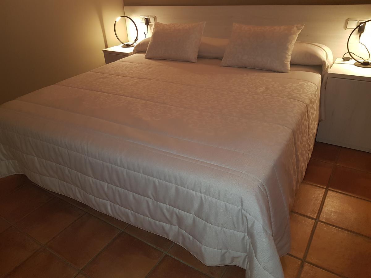 Aparta-Hotel Puertolas Escuer Exteriér fotografie